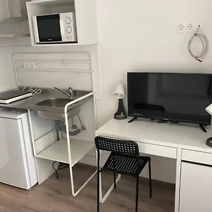 ellenőrizze a rendelkezésre állást